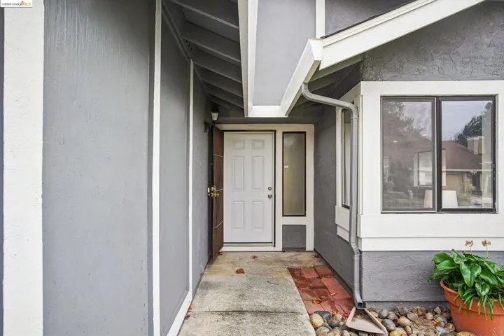 830 Rose Dr, Benicia, California 94510