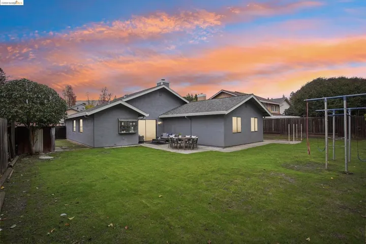 830 Rose Dr, Benicia, California 94510