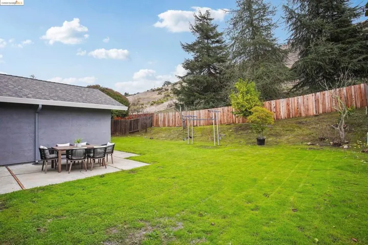 830 Rose Dr, Benicia, California 94510