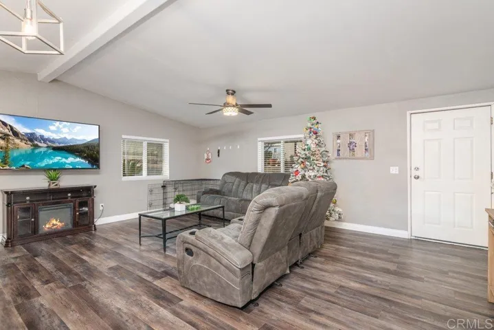 1638 Calavo Road 74, Fallbrook, California 92028
