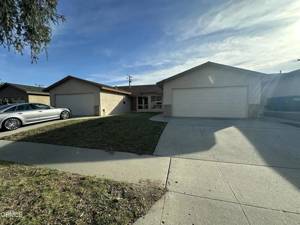 8656 8658 Henderson Road, Ventura, California 93004 home-pic-1
