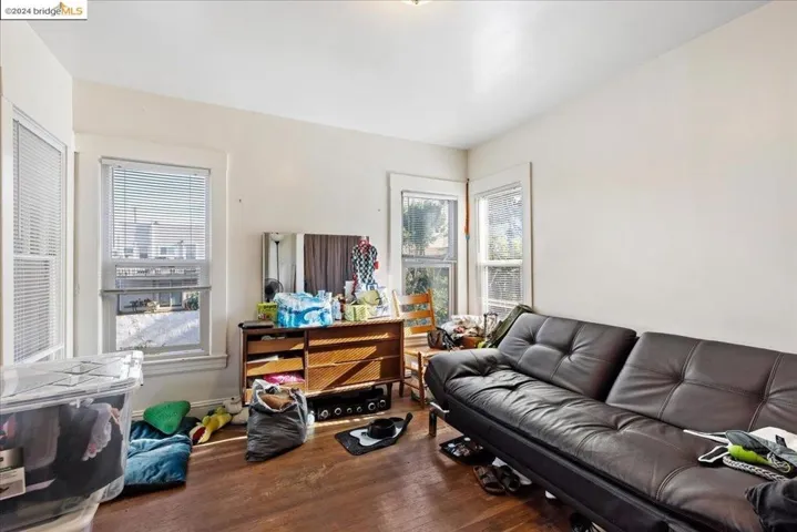 70 Granada Ave, San Francisco, California 94112