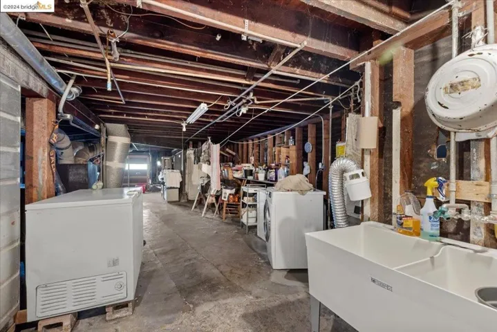 70 Granada Ave, San Francisco, California 94112
