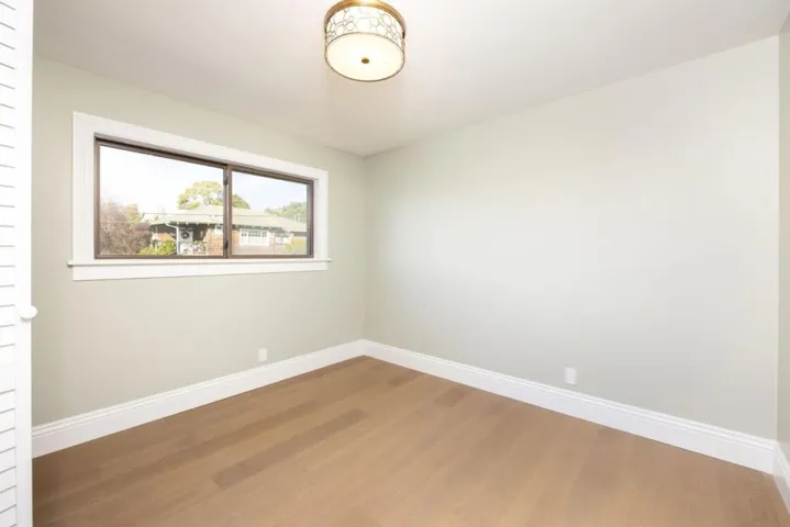 222 Avenue Granada, El Granada, California 94018