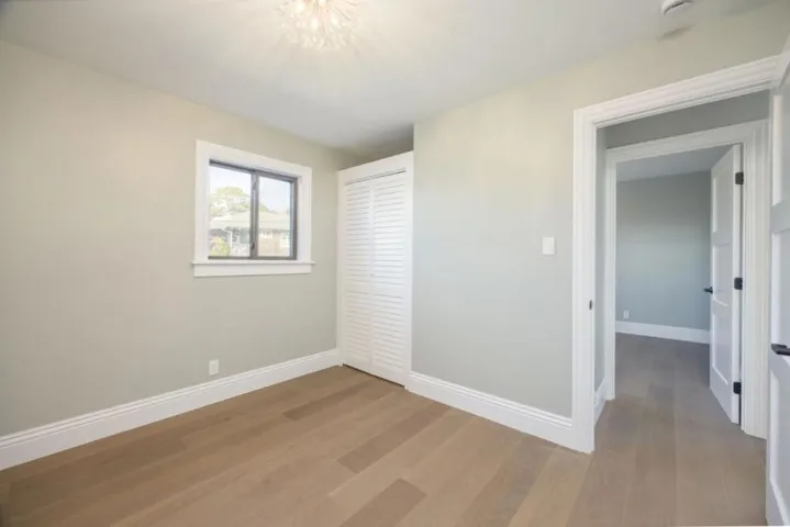 222 Avenue Granada, El Granada, California 94018