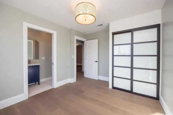 222 Avenue Granada, El Granada, California 94018
