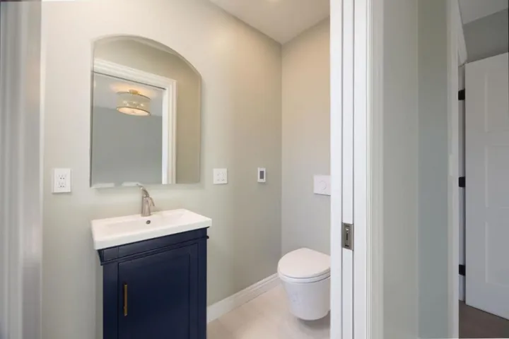 222 Avenue Granada, El Granada, California 94018