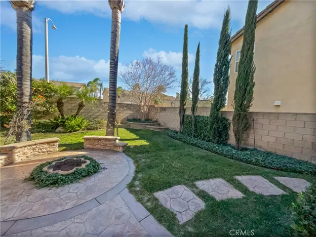 7431 Juneau Lane, Fontana, California 92336