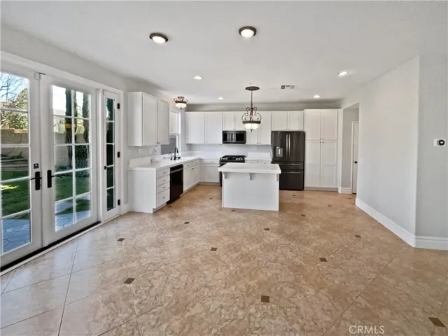 7431 Juneau Lane, Fontana, California 92336
