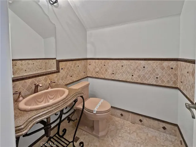 7431 Juneau Lane, Fontana, California 92336