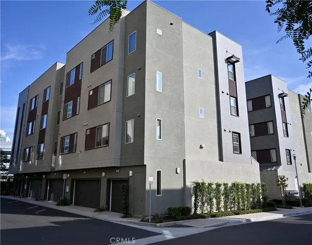 182 Tribeca, Irvine, California 92612