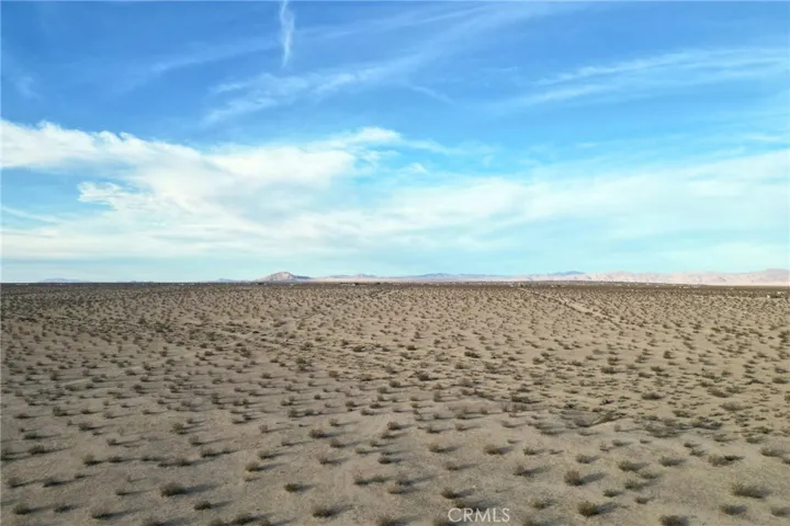 1111 Rainier Road, 29 Palms, California 92277