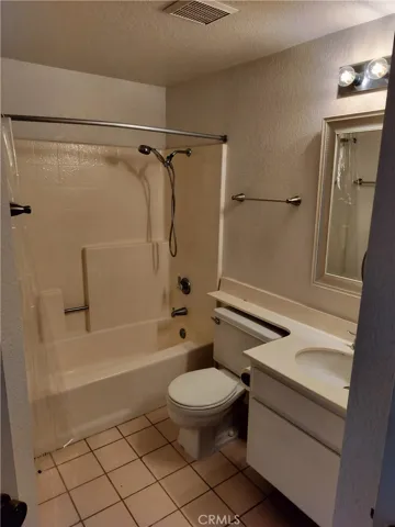 22761 Lakeway Drive 418, Diamond Bar, California 91765