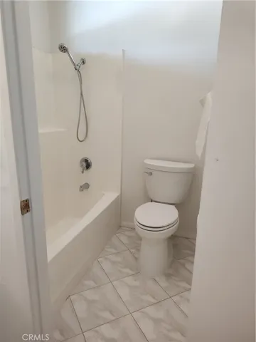 Full bath