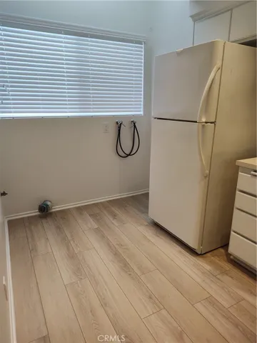 Washer dryer hookups