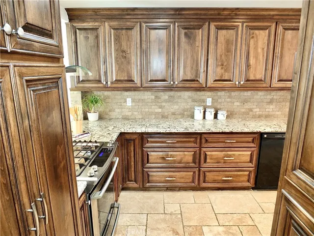 4550 E Ardmore Street, Anaheim Hills, California 92807