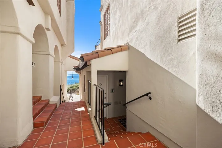 257 Avenida Lobeiro F, San Clemente, California 92672