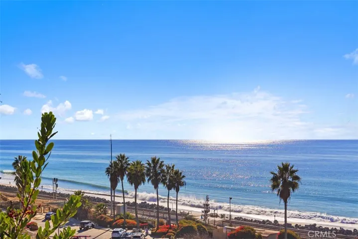 257 Avenida Lobeiro F, San Clemente, California 92672