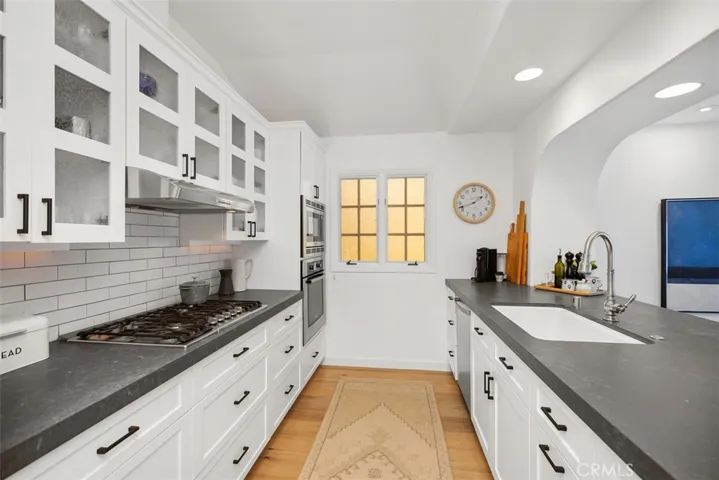 257 Avenida Lobeiro F, San Clemente, California 92672