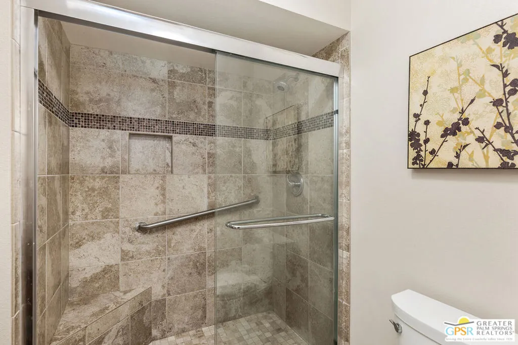 17930 Villamoura Drive, Poway, California 92064 home-pic-17