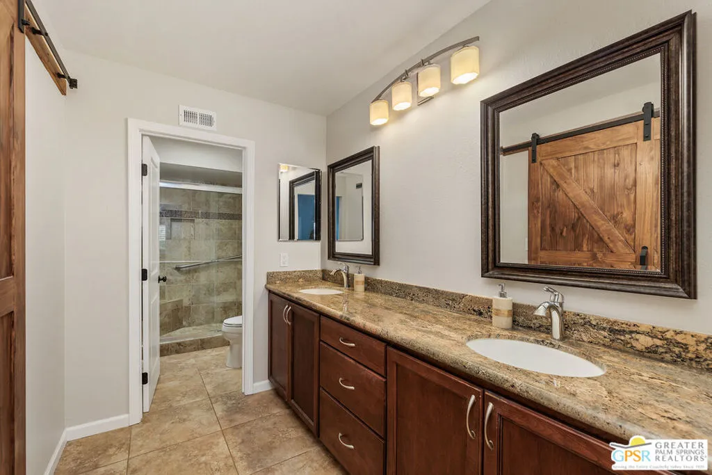 17930 Villamoura Drive, Poway, California 92064 home-pic-7