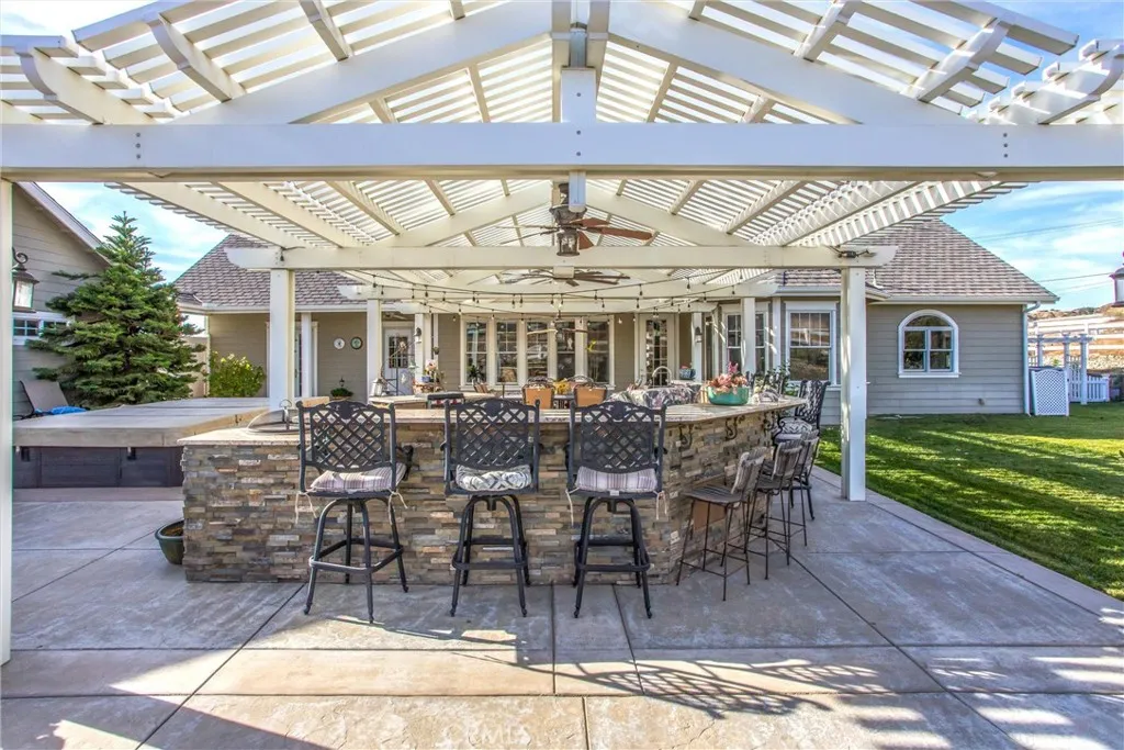 9870 Nancy Avenue, Cherry Valley, California 92223 home-pic-38