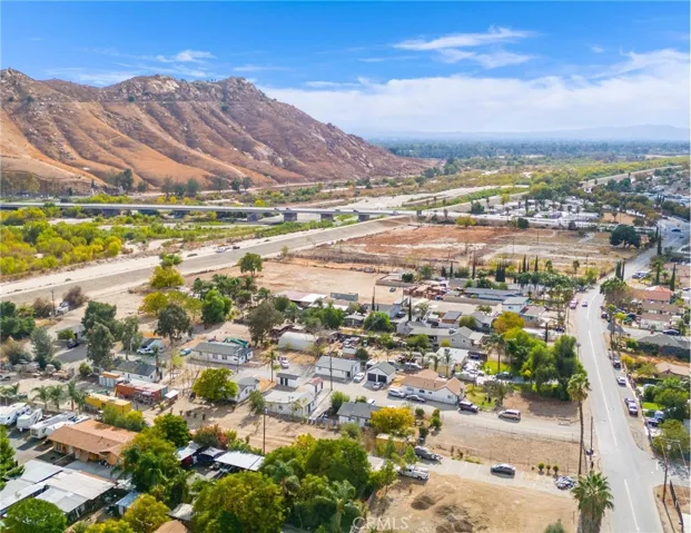 3520 Crestmore Road, Jurupa Valley, California 92509