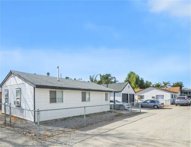 3520 Crestmore Road, Jurupa Valley, California 92509