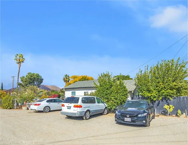 3520 Crestmore Road, Jurupa Valley, California 92509