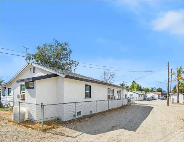 3520 Crestmore Road, Jurupa Valley, California 92509