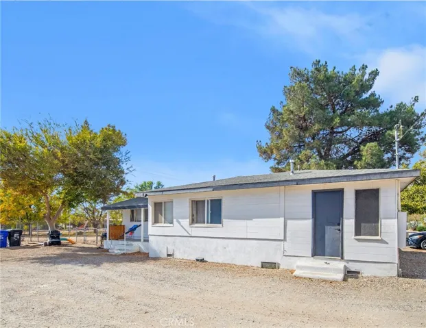 3520 Crestmore Road, Jurupa Valley, California 92509