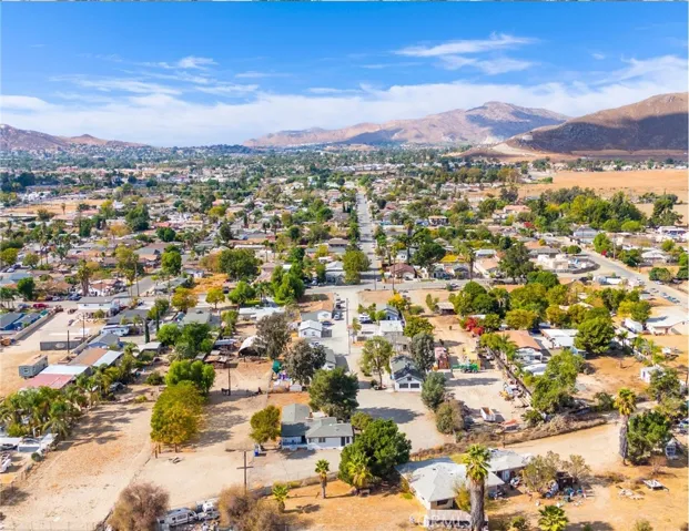 3520 Crestmore Road, Jurupa Valley, California 92509
