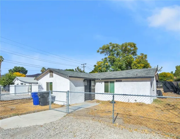 3520 Crestmore Road, Jurupa Valley, California 92509