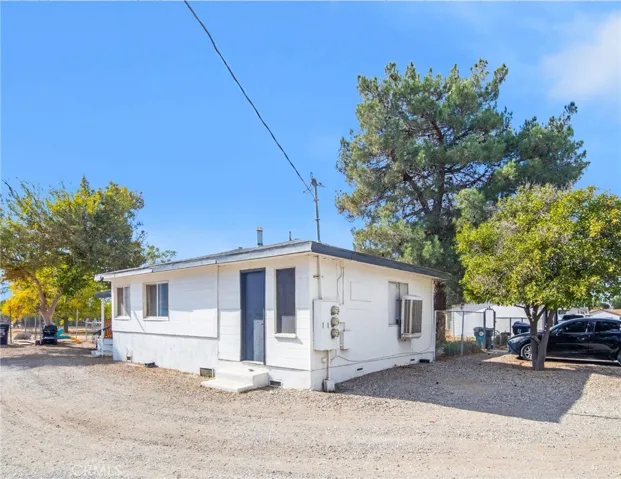 3520 Crestmore Road, Jurupa Valley, California 92509
