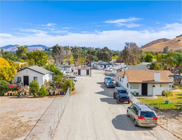 3520 Crestmore Road, Jurupa Valley, California 92509