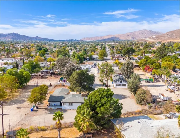 3520 Crestmore Road, Jurupa Valley, California 92509