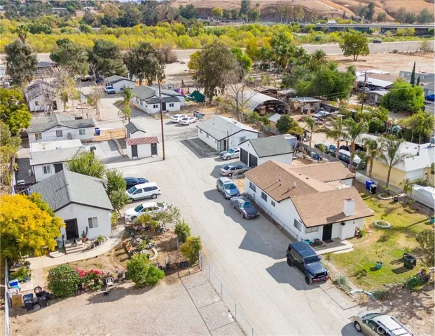 3520 Crestmore Road, Jurupa Valley, California 92509