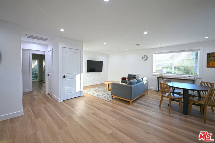 9210 Ventura Way, Chatsworth, California 91311