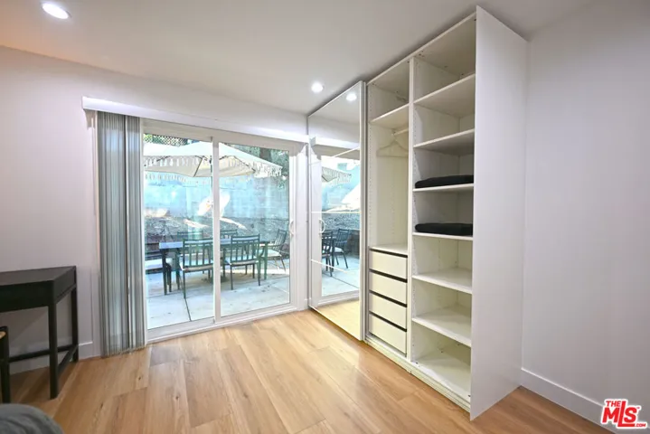 9210 Ventura Way, Chatsworth, California 91311