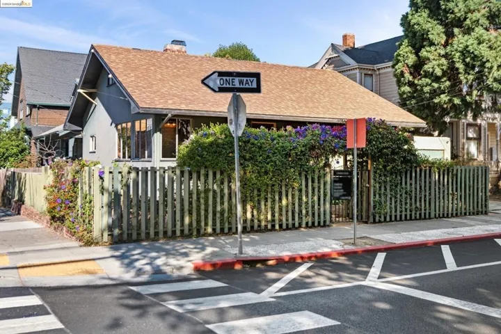 2344 Fulton St, Berkeley, California 94704