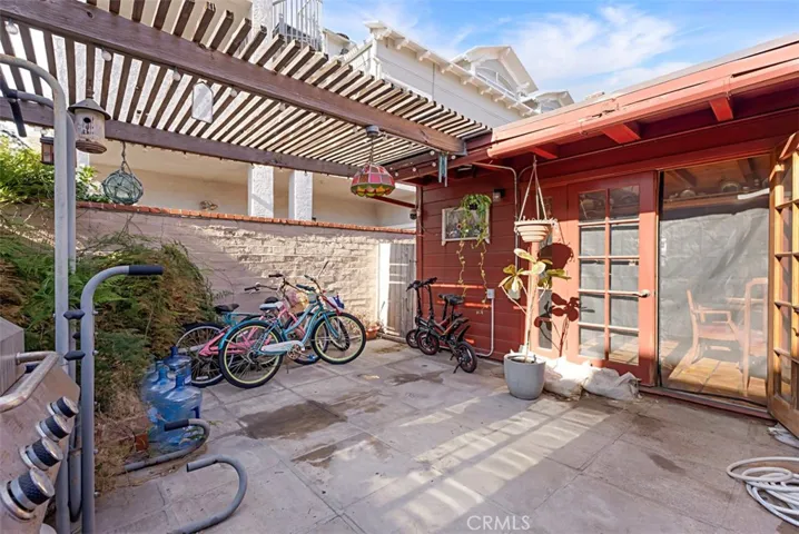 1743 Miramar Drive, Newport Beach, California 92661