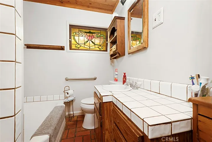1743 Miramar Drive, Newport Beach, California 92661