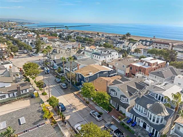 1743 Miramar Drive, Newport Beach, California 92661