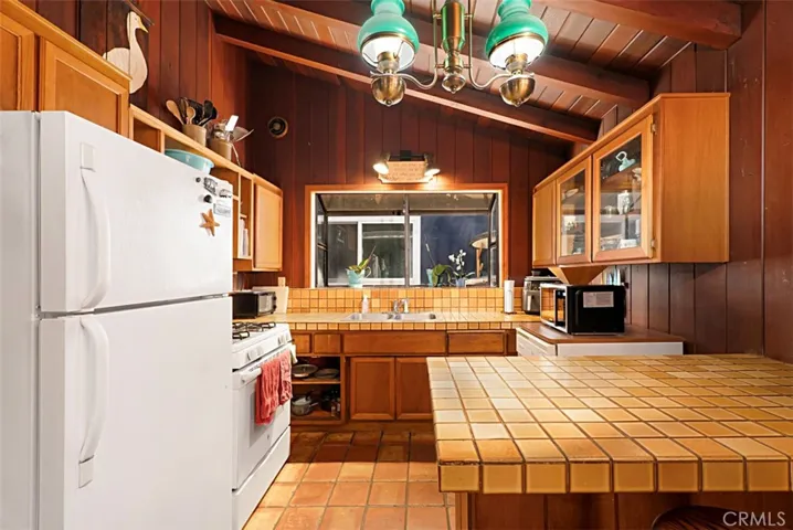 1743 Miramar Drive, Newport Beach, California 92661