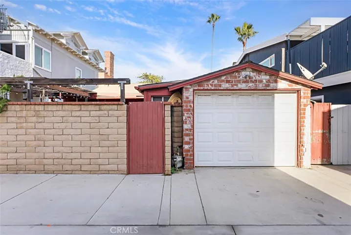 1743 Miramar Drive, Newport Beach, California 92661