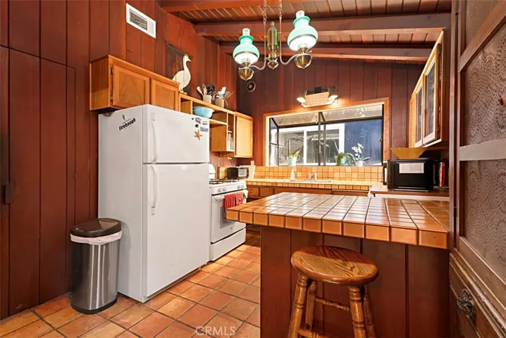 1743 Miramar Drive, Newport Beach, California 92661