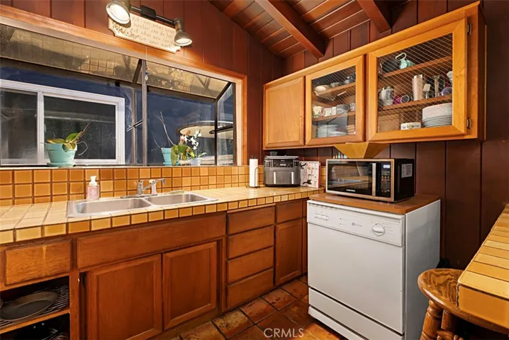 1743 Miramar Drive, Newport Beach, California 92661