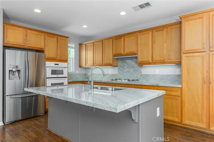 3407 Glendive Court, Simi Valley, California 93065