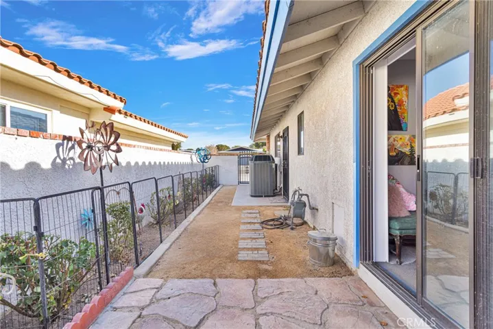 26688 Blue Water Road, Helendale, California 92342