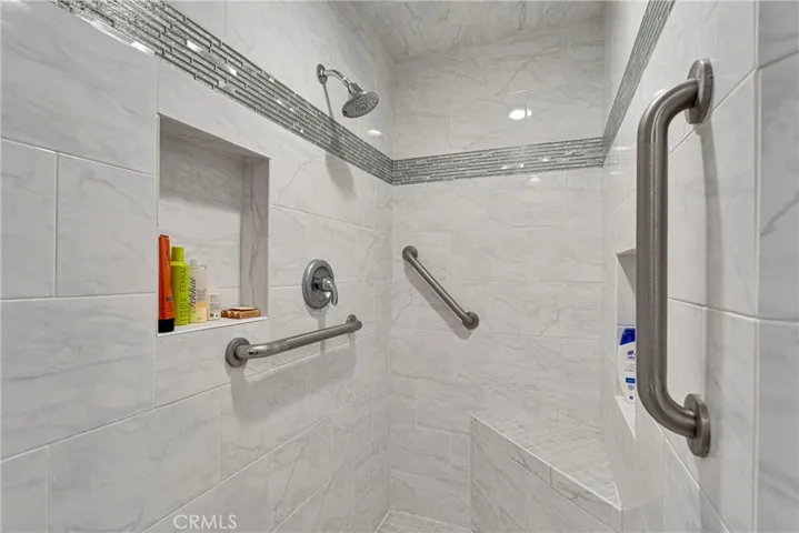 26688 Blue Water Road, Helendale, California 92342